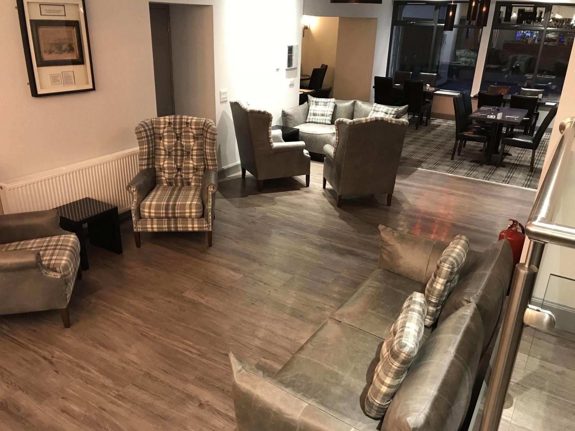 The Knowes Hotel & Restaurant Macduff 外观 照片